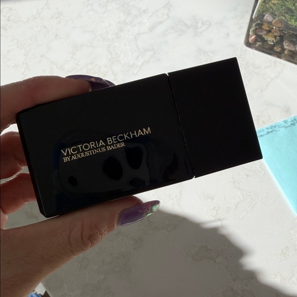 The Foundation Drops by Victoria Beckham x Augustinus Bader in 1, fair light - Picture 4 of 7